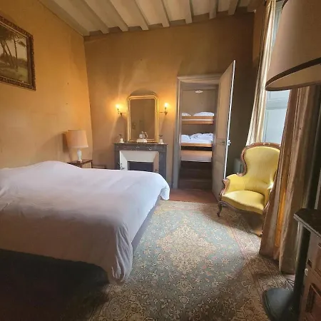 Chateau De La Garlais - 29 Couchages