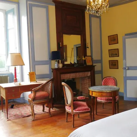 Chateau De La Garlais - 29 Couchages 度假居 Derval