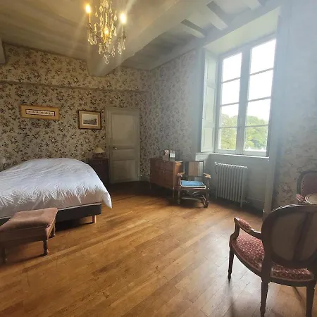 Chateau De La Garlais - 29 Couchages 度假居 Derval