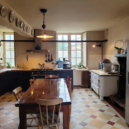 Chateau De La Garlais - 29 Couchages 度假居