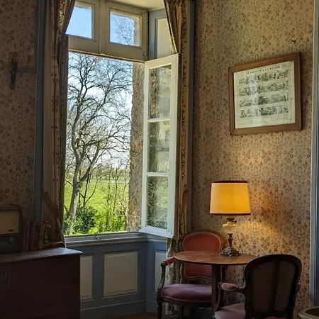 Chateau De La Garlais - 29 Couchages Derval