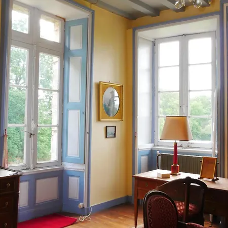 Chateau De La Garlais - 29 Couchages *