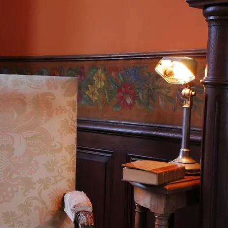 Chateau De La Garlais - 29 Couchages