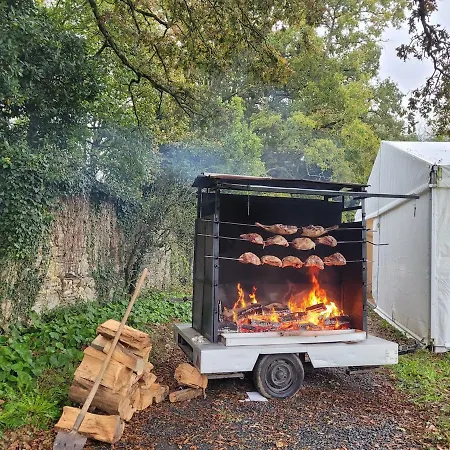 Chateau De La Garlais - 29 Couchages 度假居