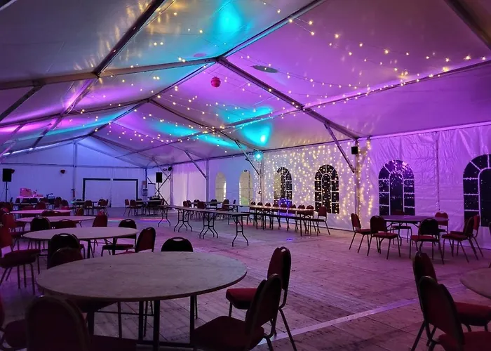 بيت للعطل Chateau De La Garlais - 29 Couchages *