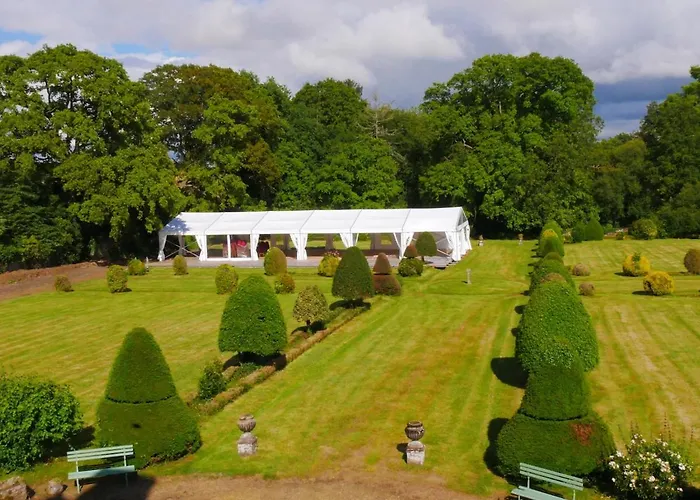 بيت للعطل Chateau De La Garlais - 29 Couchages Derval